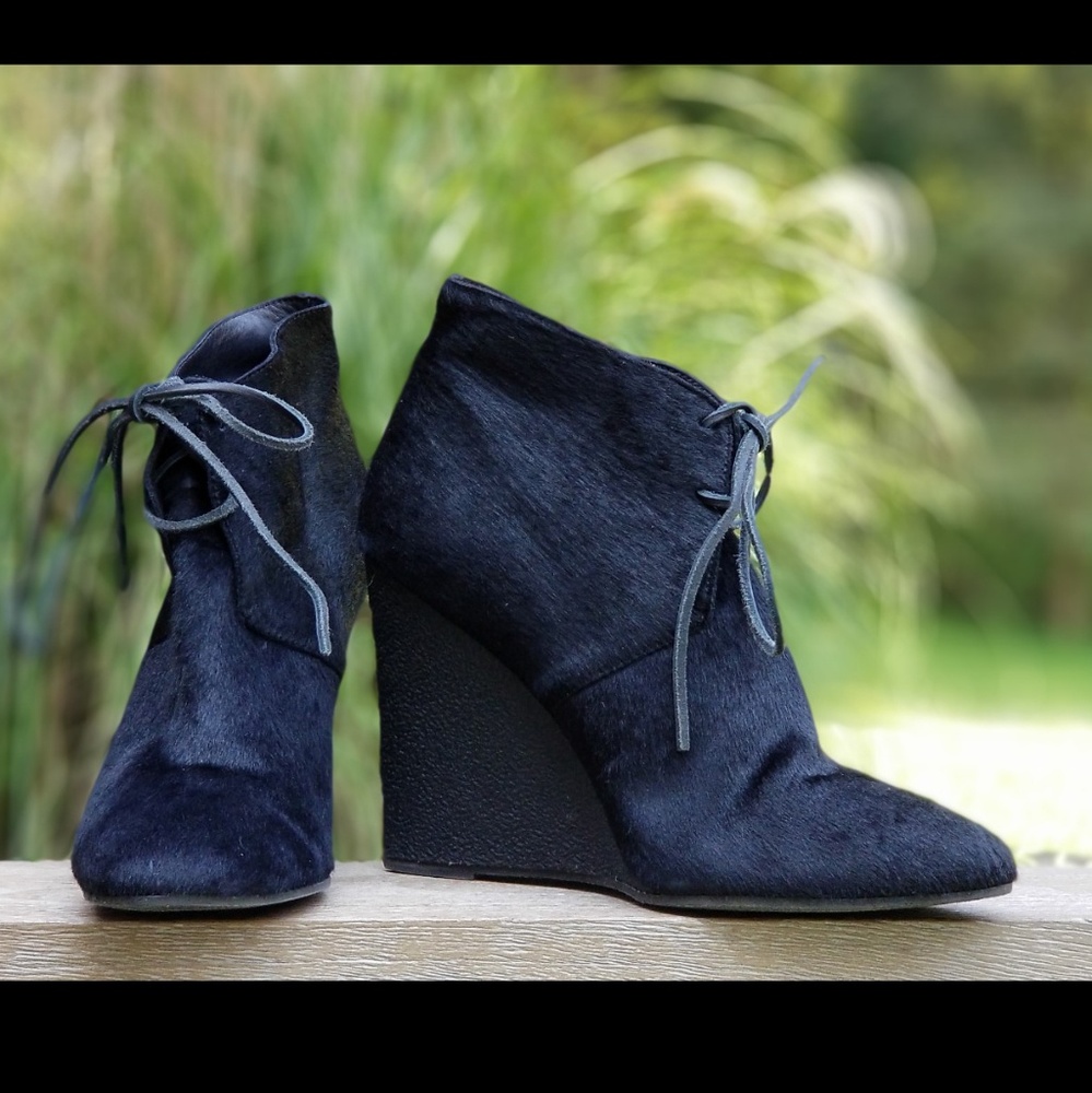 like new BURBERRY PRORSUM black BENTON wedge BOOTS